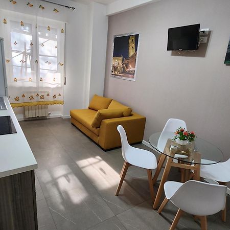 Hb Appartamenti In Centro Bergamo Eksteriør billede