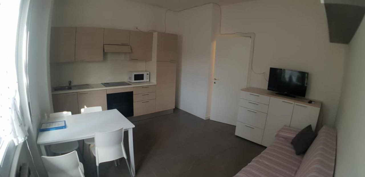 Hb Appartamenti In Centro Bergamo Eksteriør billede